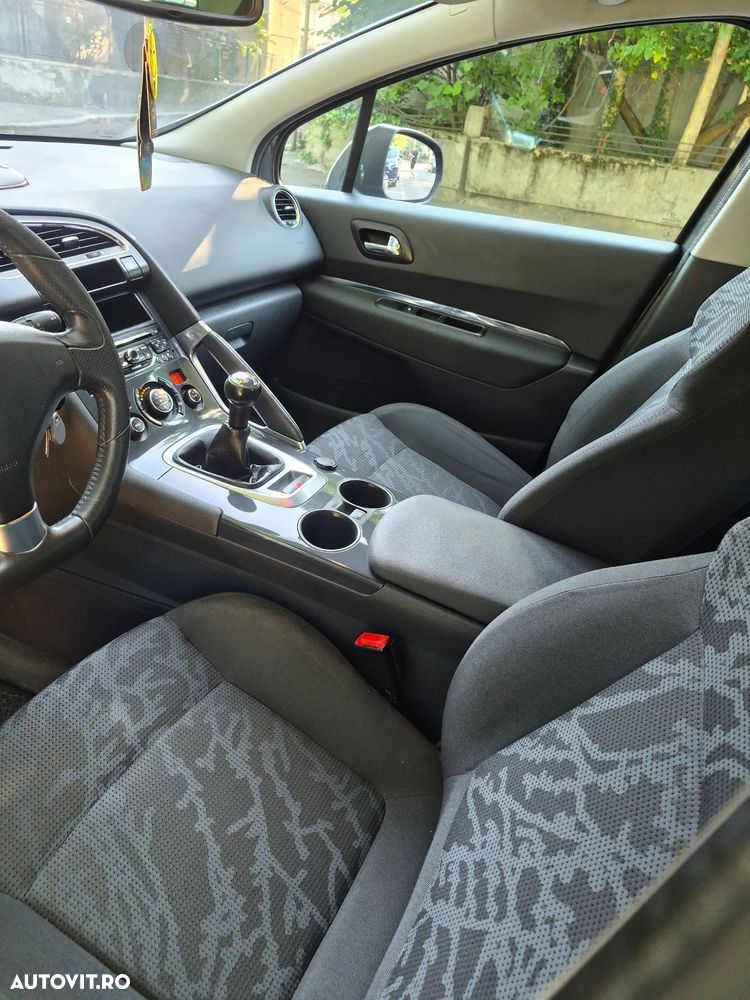 Peugeot 3008 120 VTi Style - 14