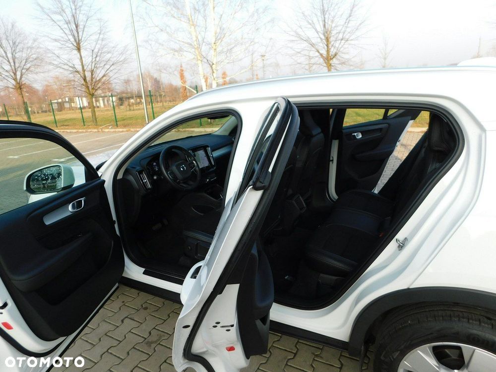 Volvo XC 40 D3 Momentum Pro - 7