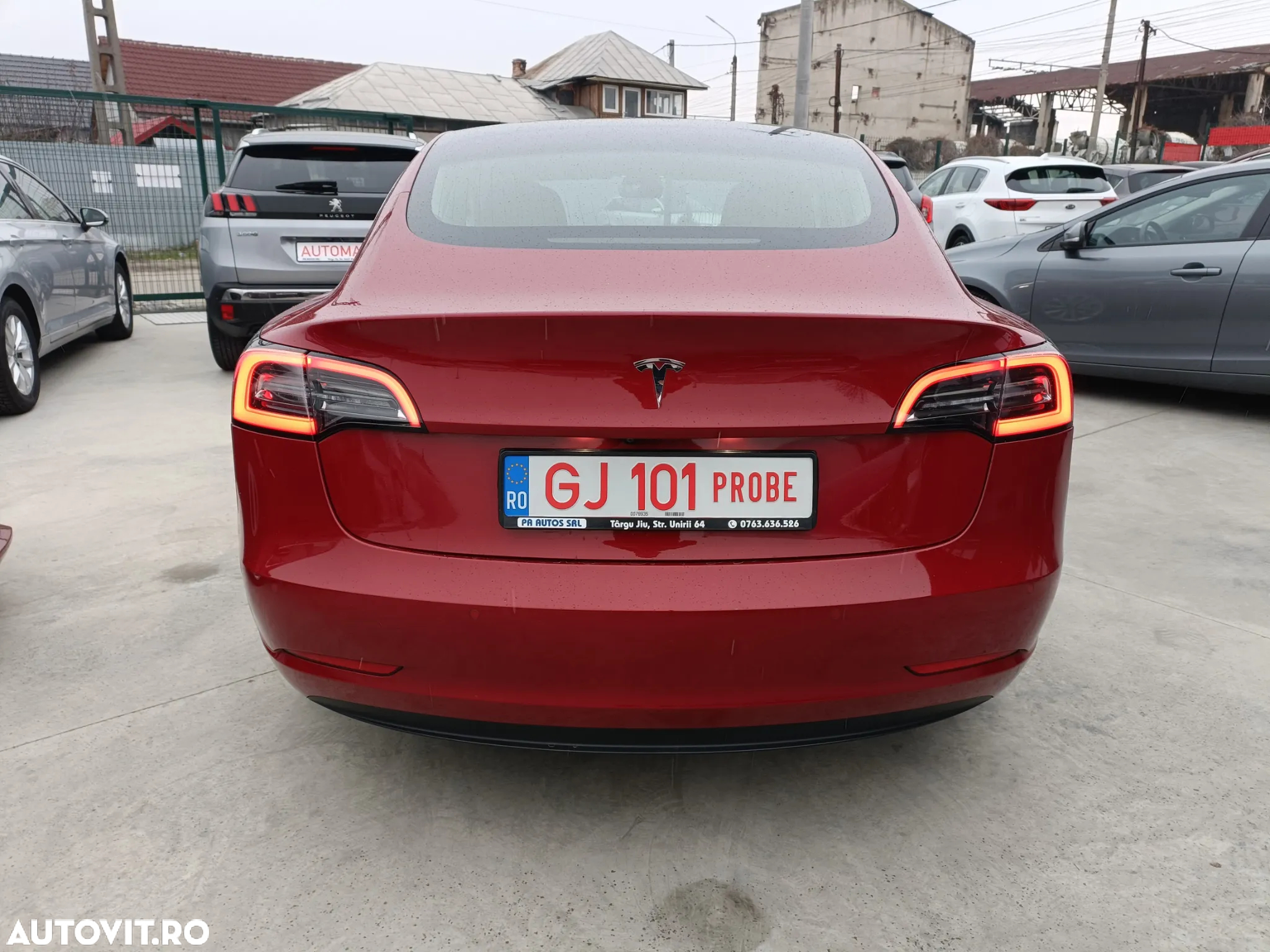 Tesla Model 3 Standard Reichweite Plus Hinterradantrieb - 31