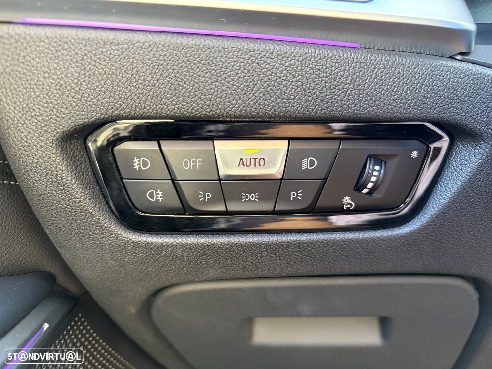 BMW 320 d Line Luxury Auto - 19