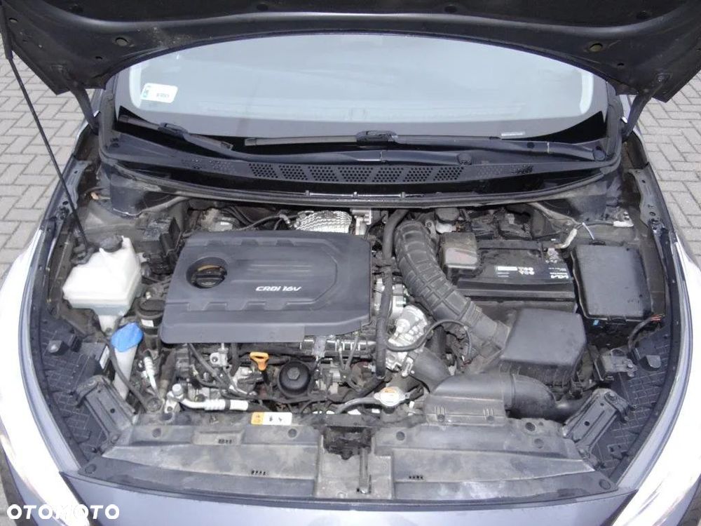 Kia Ceed 1.6 CRDi L Business Line DCT - 19