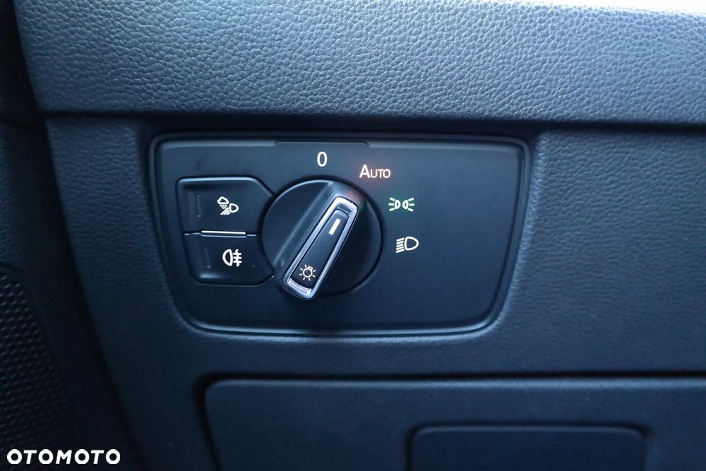 Volkswagen Arteon 2.0 TSI R-Line DSG - 25