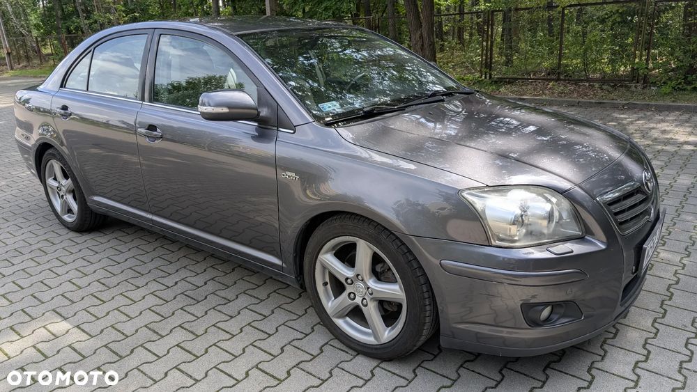 Toyota Avensis 2.2 D-CAT Prestige NAVI - 4