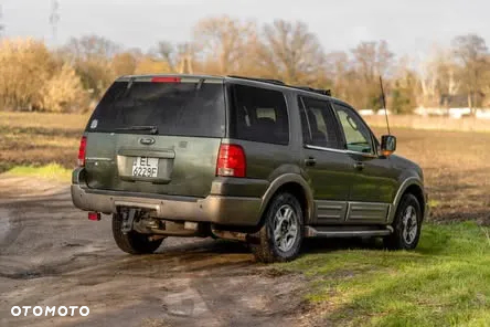Ford Expedition - 18