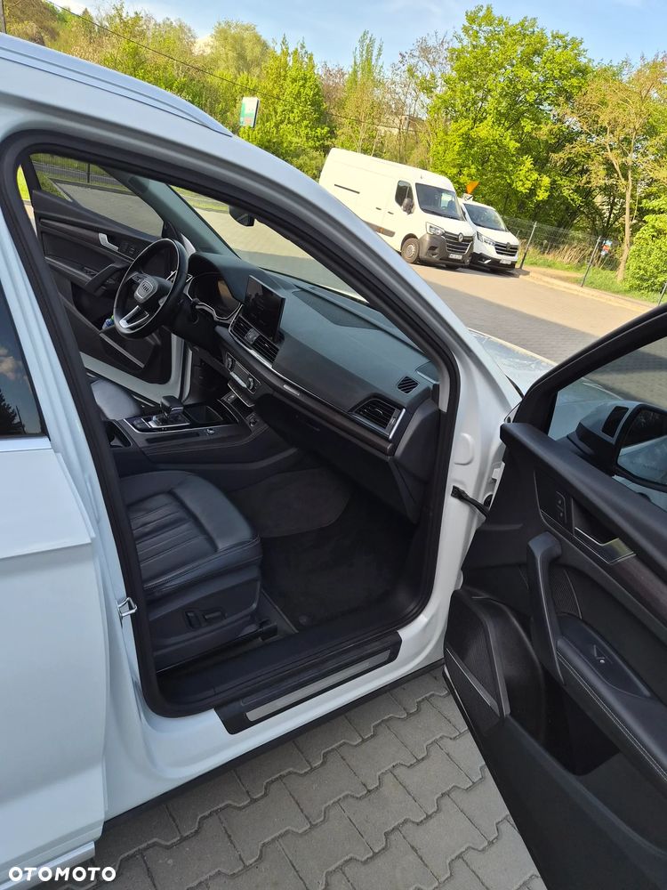 Audi Q5 40 TFSI quattro S tronic advanced - 12