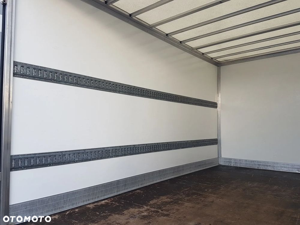 Renault MASTER KONTENER 8EP 4,21x2,23x2,22 KLIMA KRAJOWY MANUAL  6-BIEGÓW - 18