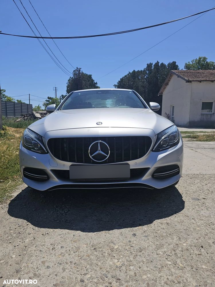 Mercedes-Benz C - 2
