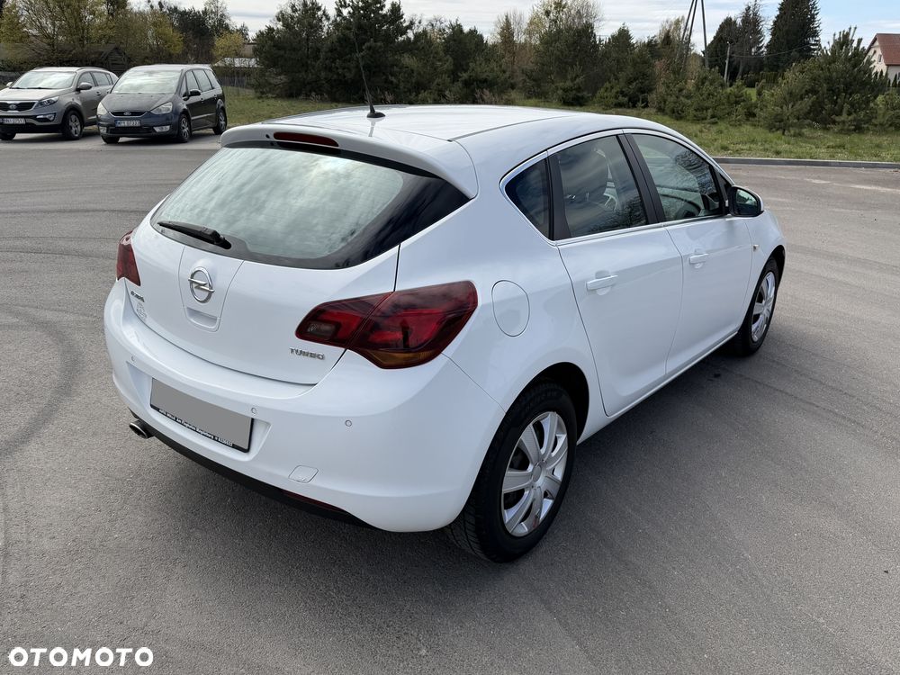 Opel Astra 1.4 T Enjoy - 23