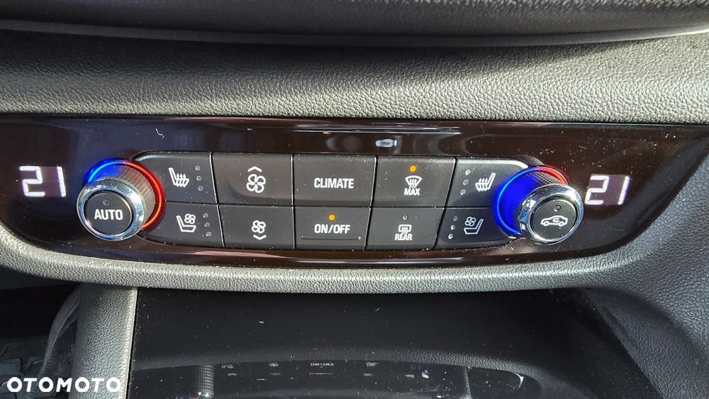 Opel Insignia 2.0 CDTI Ultimate S&S - 30