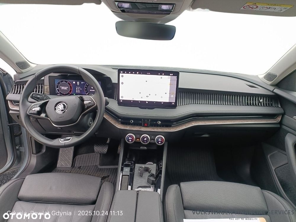 Skoda Superb 2.0 TDI SCR L&K DSG - 8