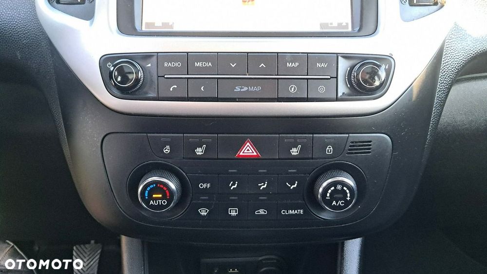 Kia Venga 1.4 CVVT Business Line - 12