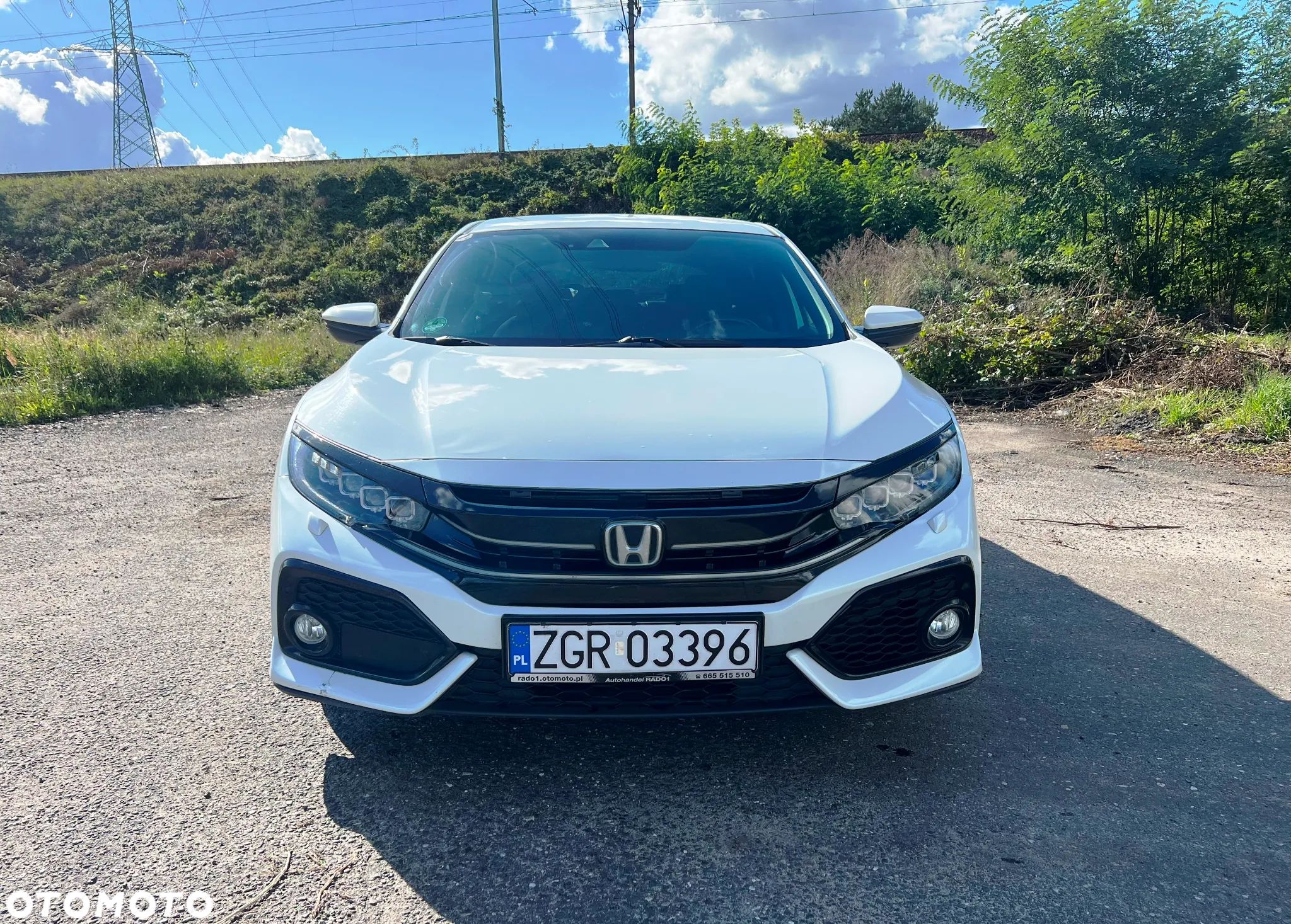 Honda Civic 1.6 i-DTEC Executive Black Edition - 1