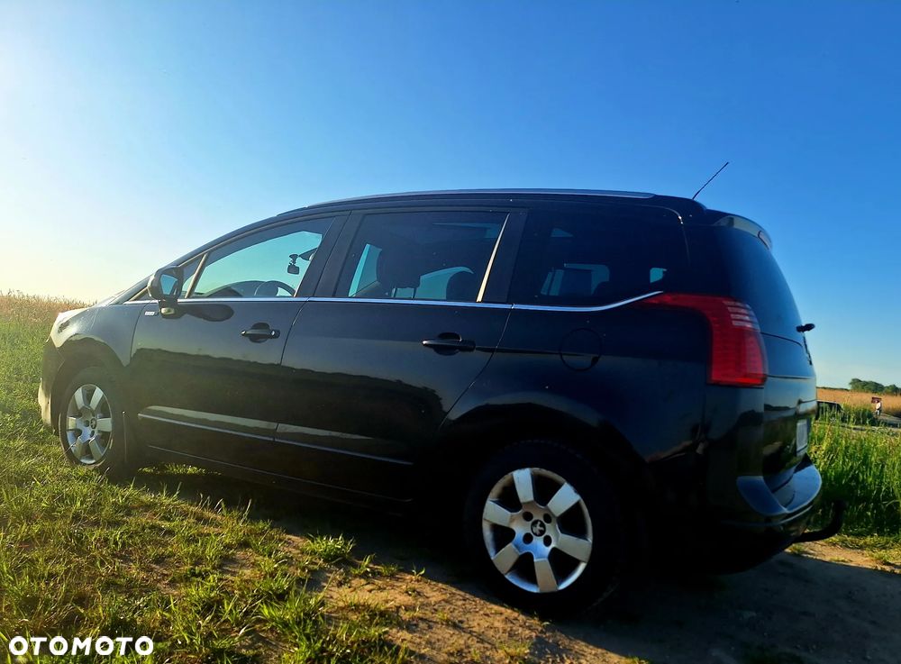 Peugeot 5008 - 4