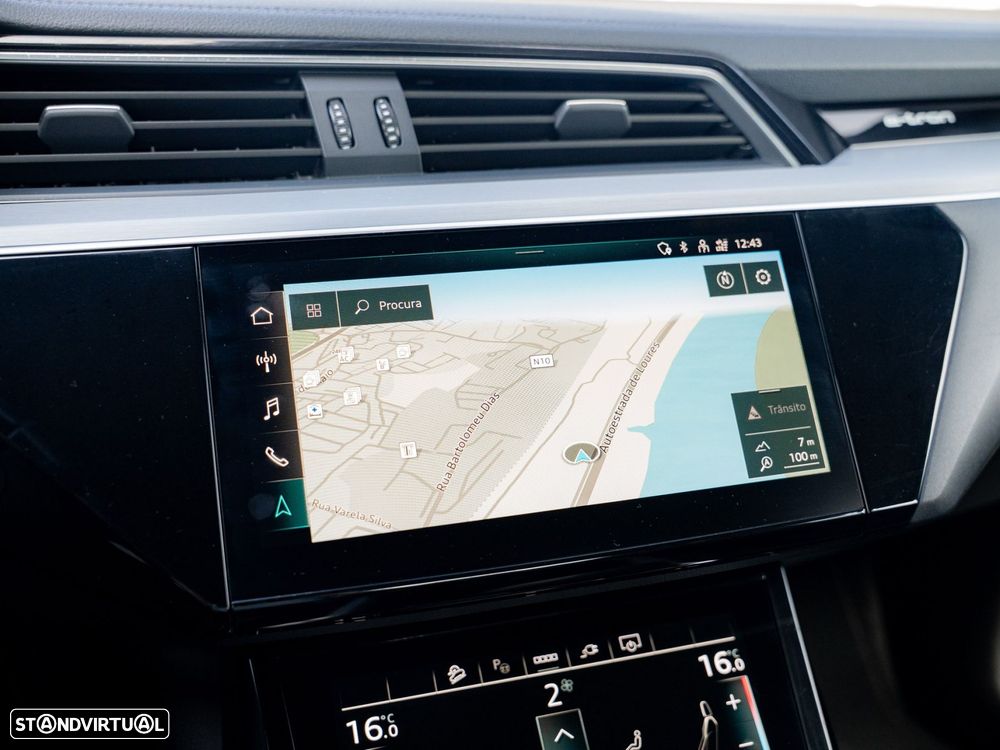 Audi e-tron 55 quattro S line - 50