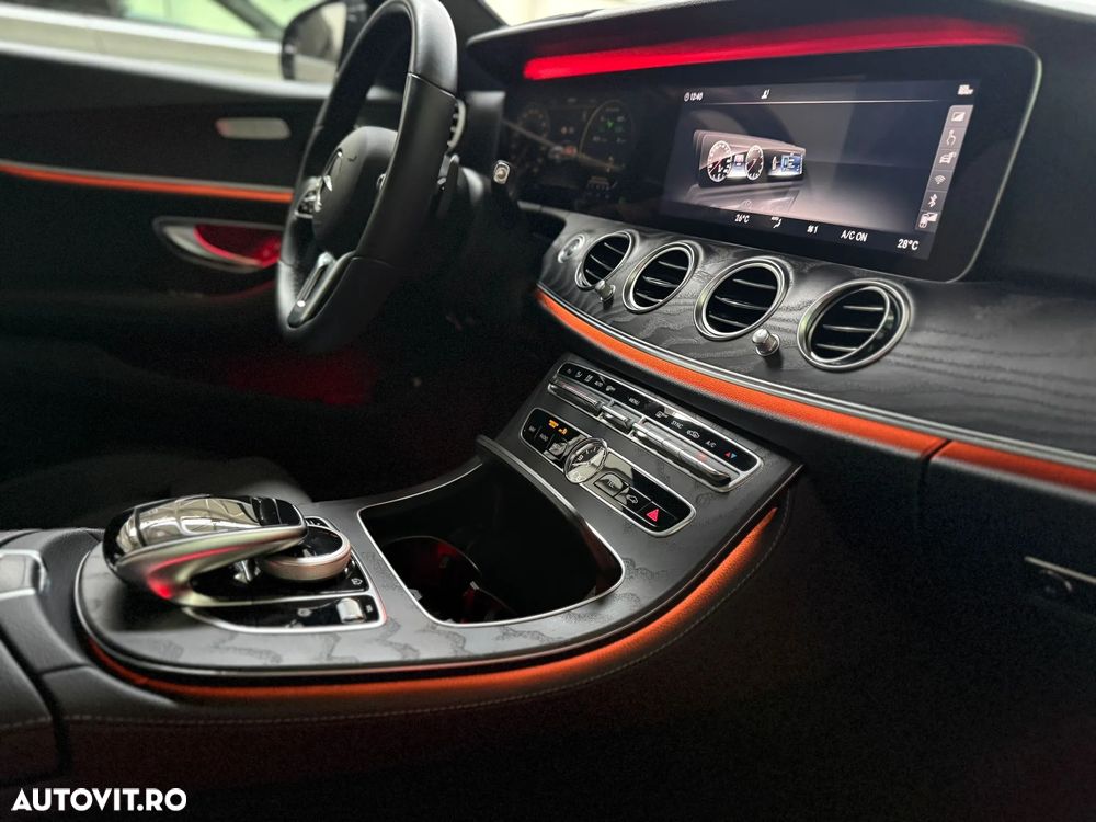 Mercedes-Benz E 200 MHEV 4MATIC Aut. - 17