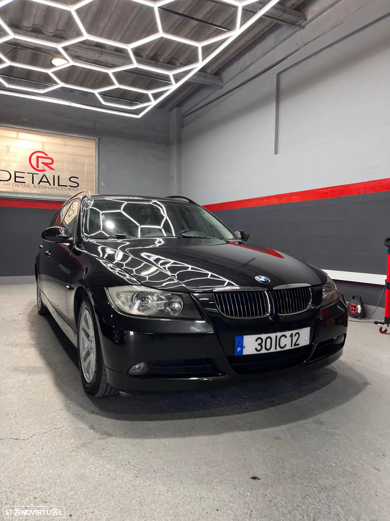 BMW 320 d Touring - 2