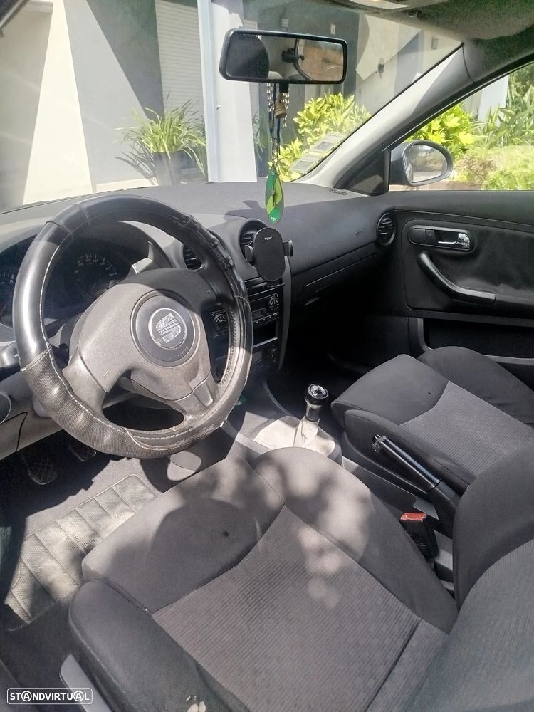 SEAT Ibiza 1.4 16V Signo - 5