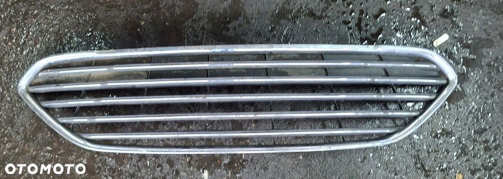 FORD FIESTA MK7 VII 15r 5D GRILL ATRAPA ZDERZAKA C1BB-17B968-A - 1