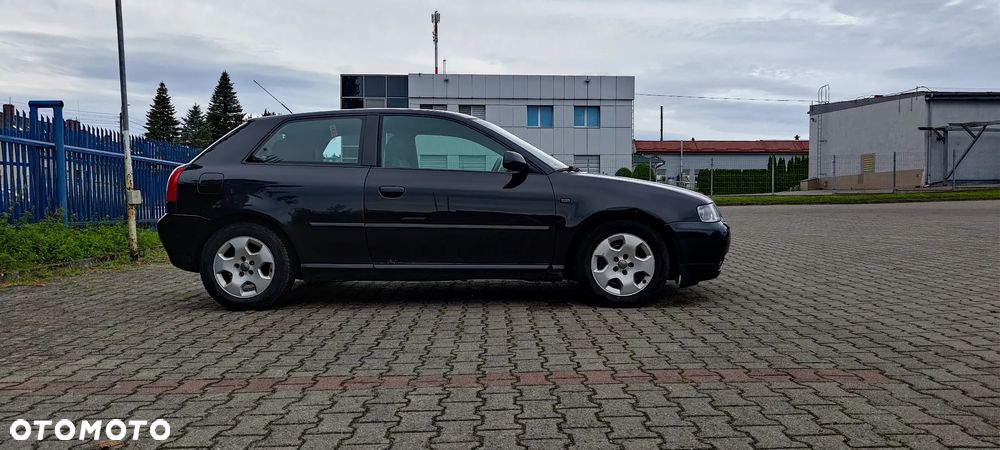 Audi A3 3-drzwiowe 1.9 TDI Attraction - 9