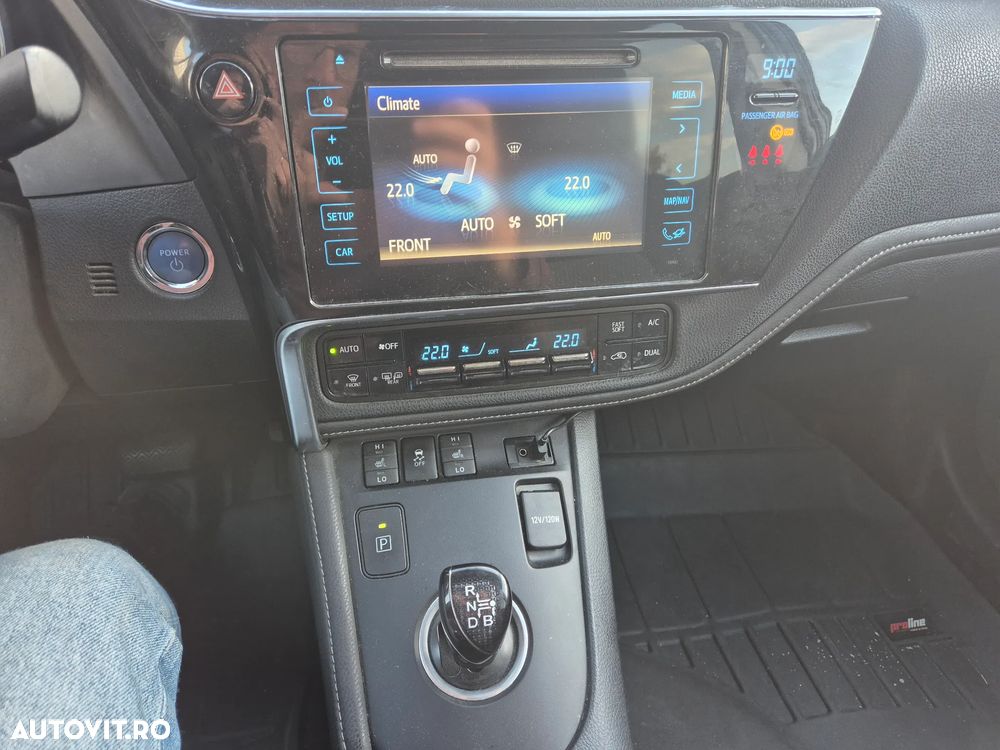 Toyota Auris - 25