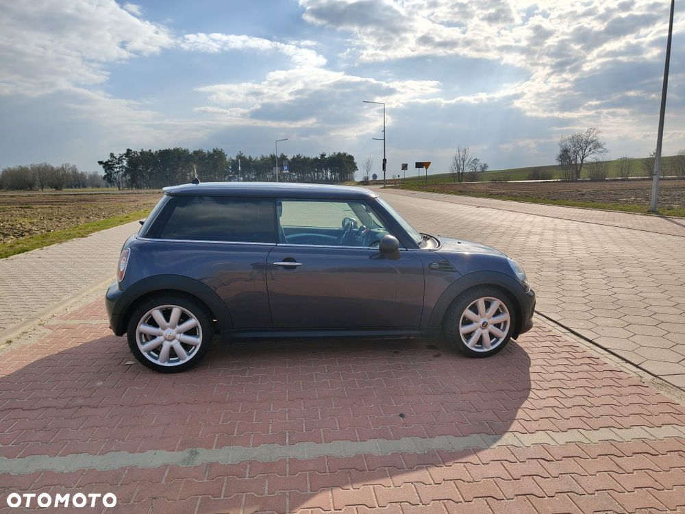 MINI ONE - 6
