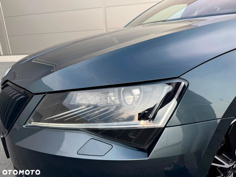 Skoda Superb 2.0 TDI DSG Sportline - 4