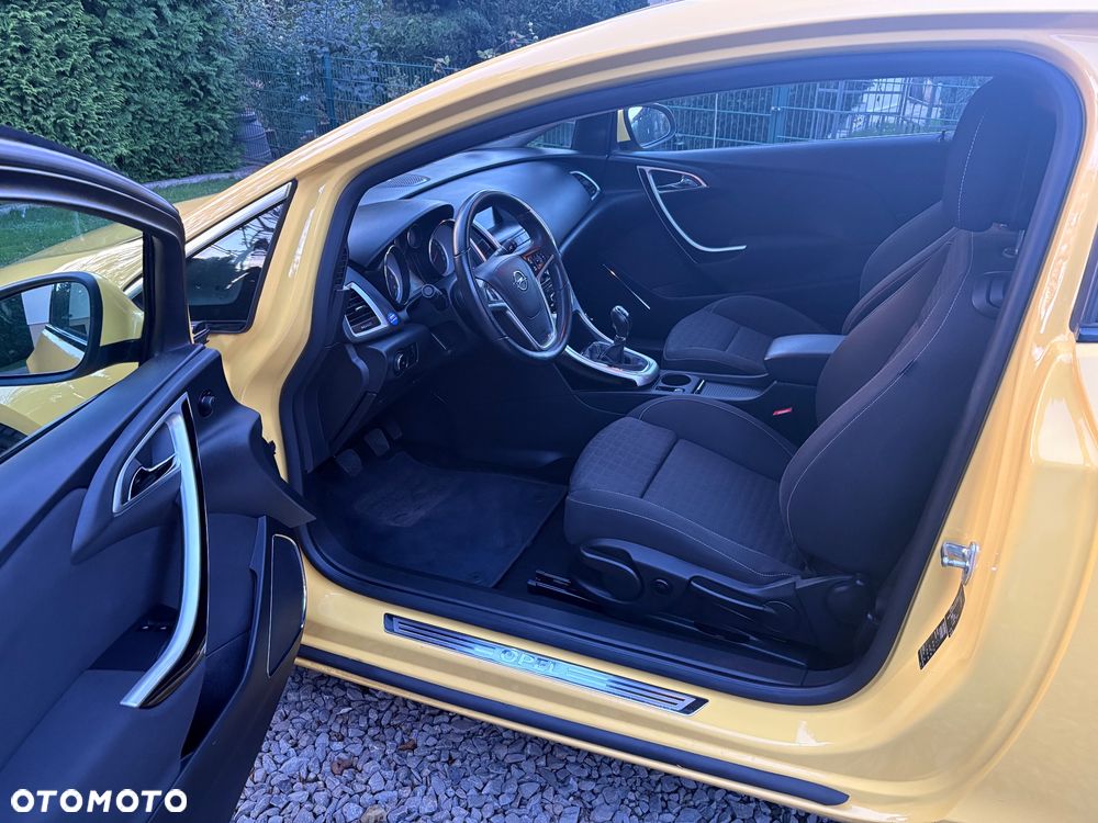 Opel Astra - 11