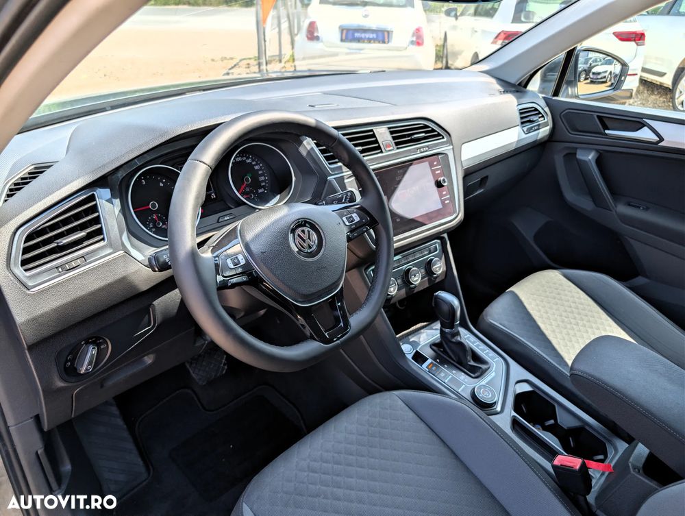 Volkswagen Tiguan 2.0 TDI 4Mot DSG Comfortline - 12