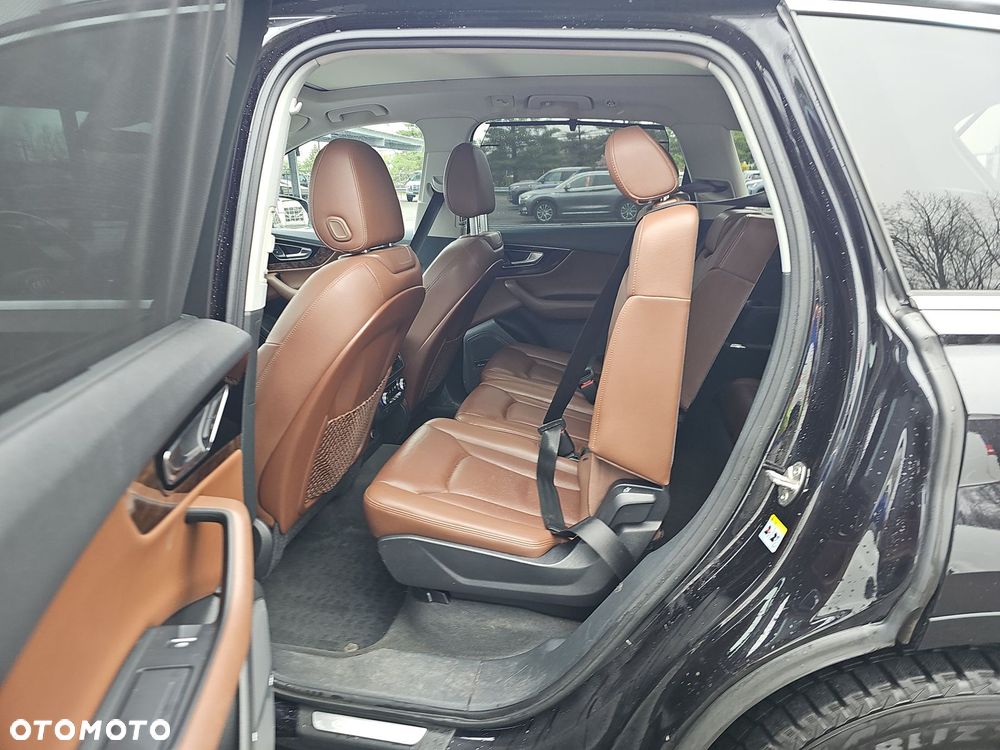 Audi Q7 - 14