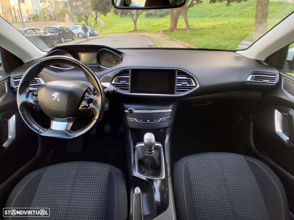 Peugeot 308 1.5 BlueHDi Business Line - 29