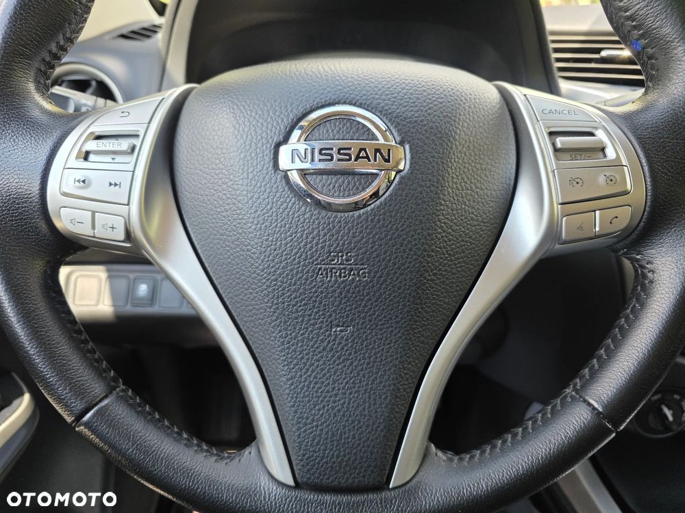 Nissan Navara - 22