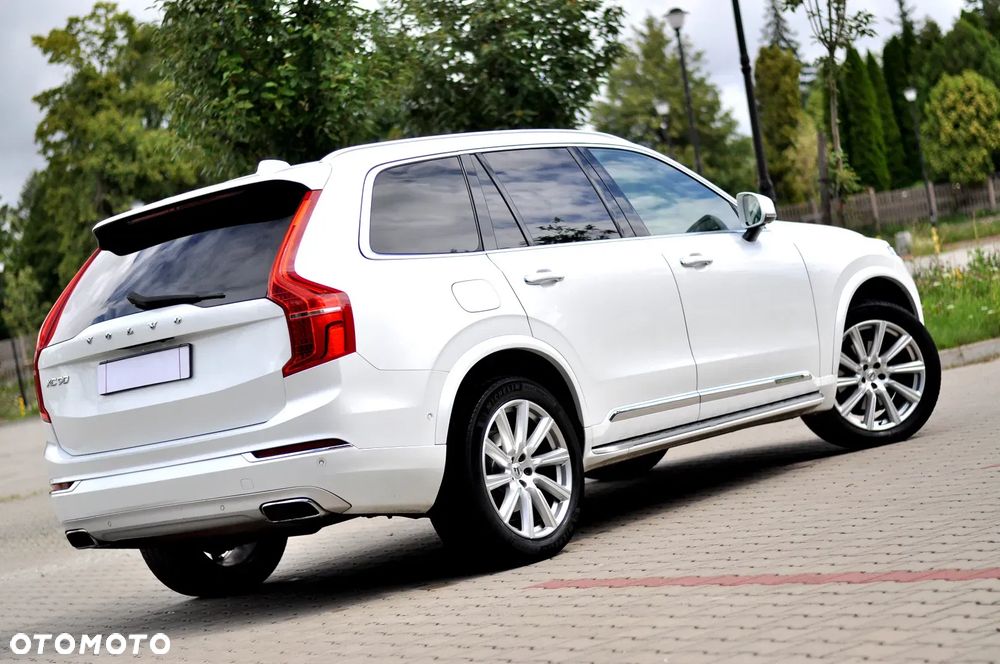Volvo XC 90 D5 AWD Geartronic Inscription - 12