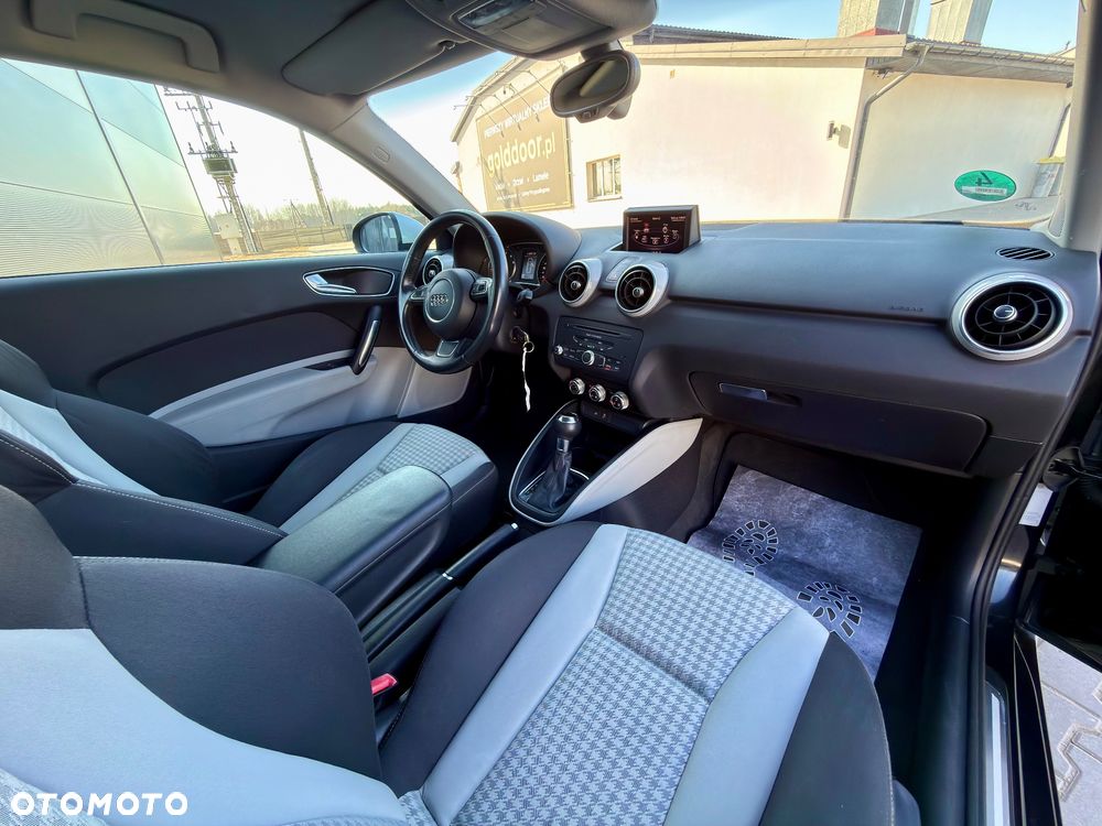 Audi A1 3-drzwiowe 1.4 TFSI S tronic Attraction - 7