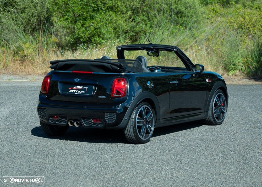 MINI Cabrio John Cooper Works Auto Desportiva - 12