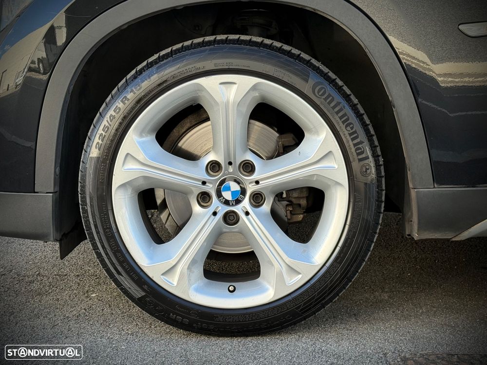 BMW X1 18 d sDrive Line Sport - 29