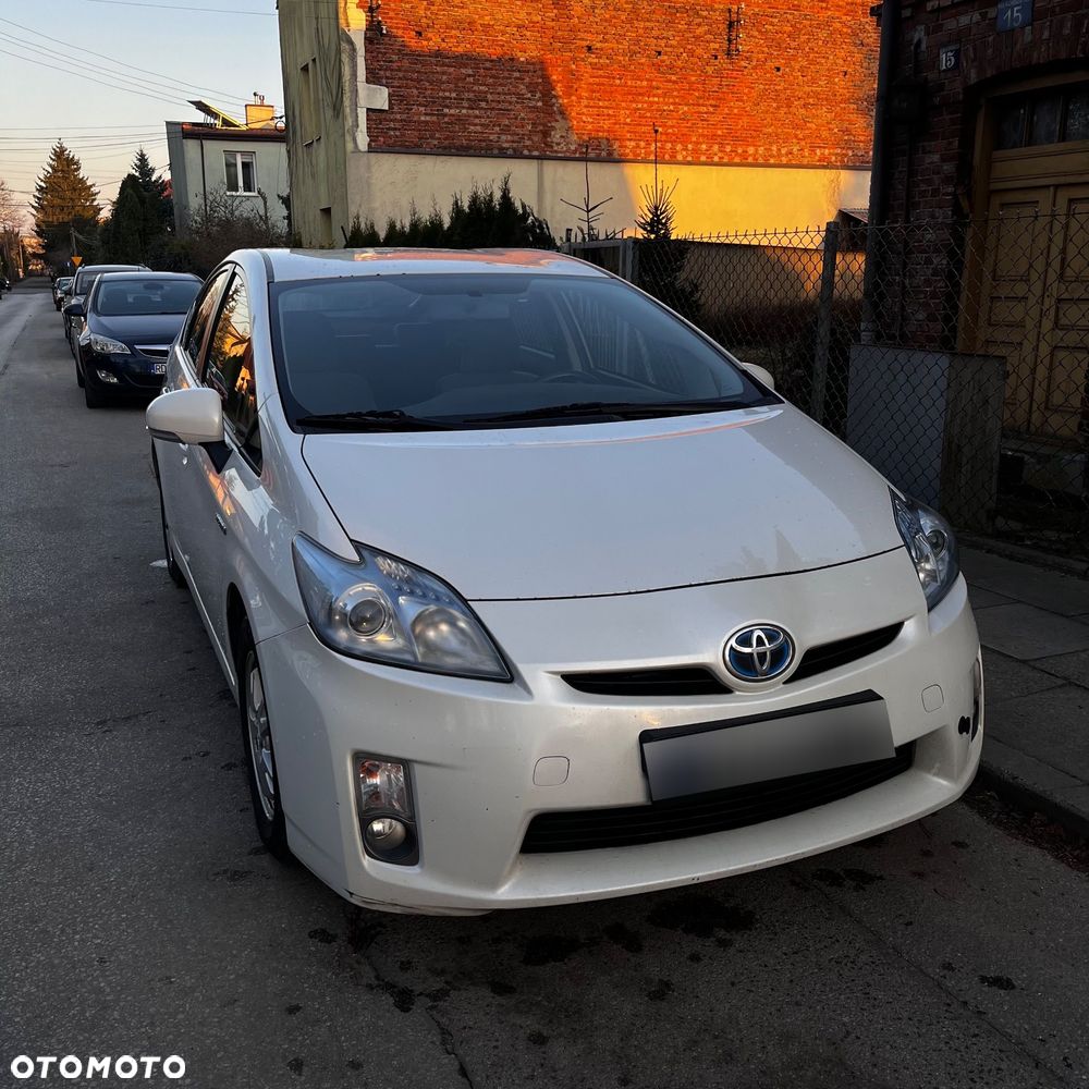 Toyota Prius - 2