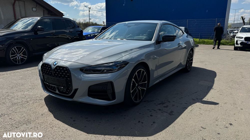 BMW M4 M440i xDrive - 9