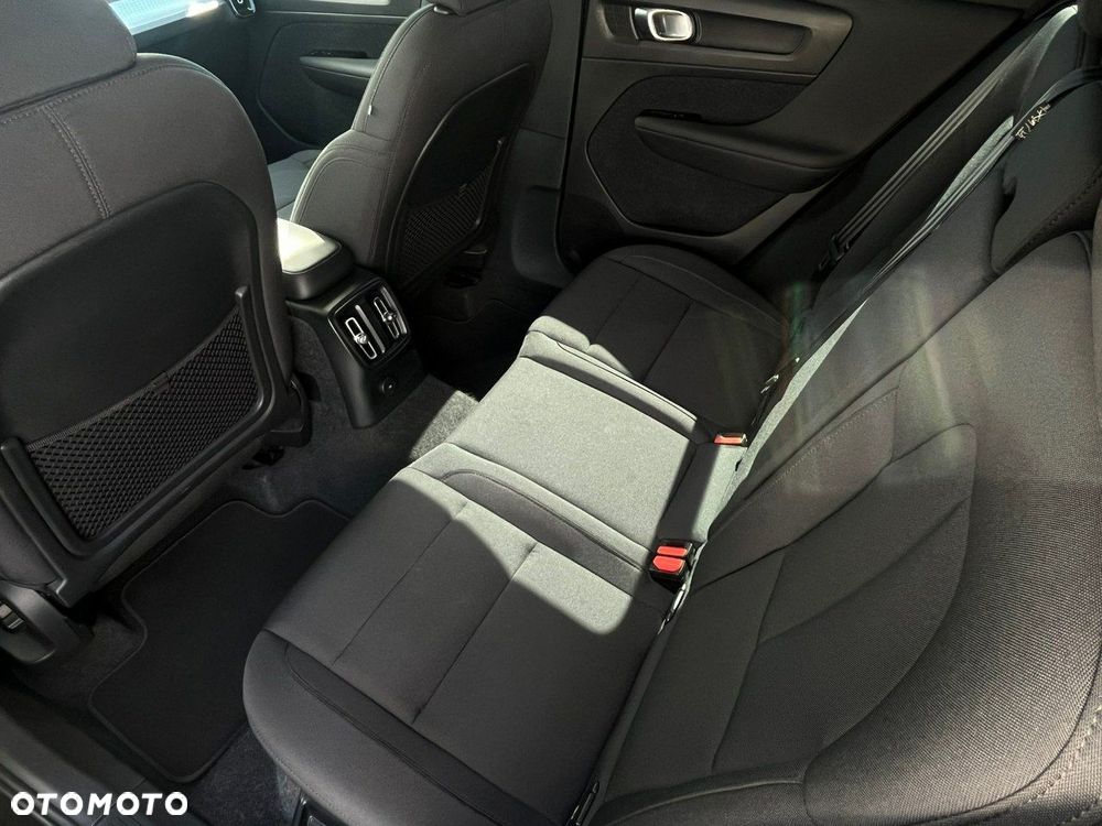 Volvo XC 40 - 14