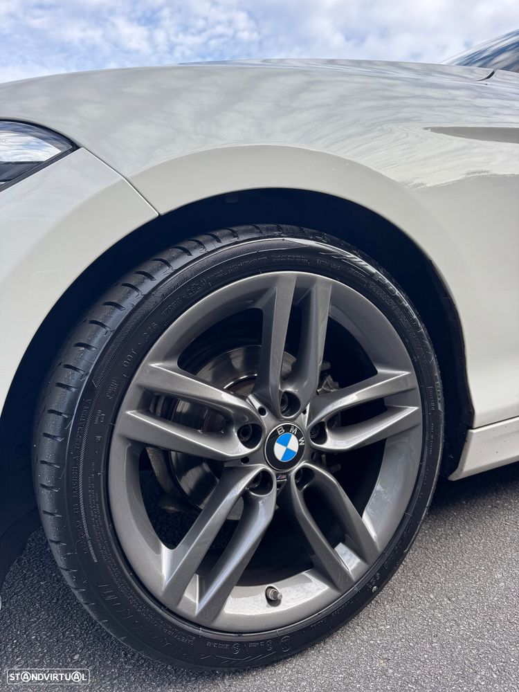 BMW 116 d Pack M - 12