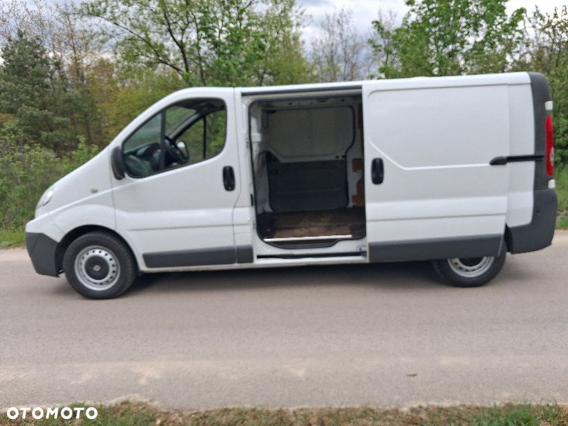 Renault Trafic - 14