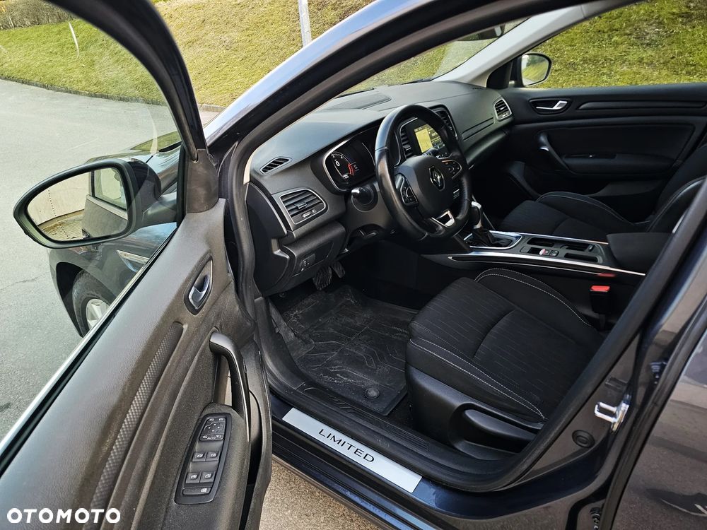 Renault Megane - 8