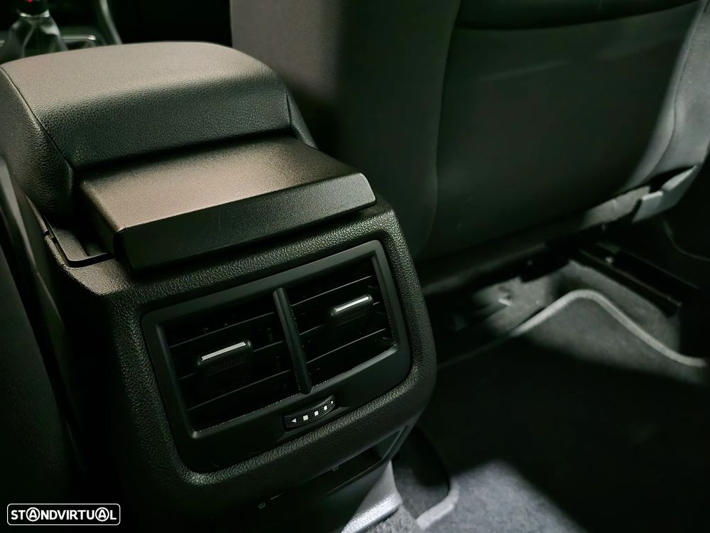 SEAT Leon 1.6 TDI S&S Style - 27