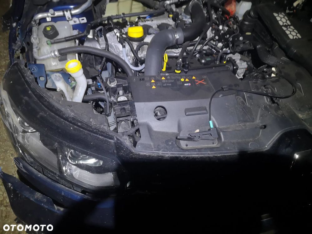 Renault Megane 1.2 Energy TCe Limited - 8
