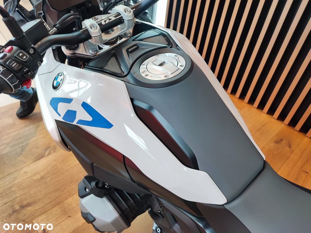 BMW R - 10