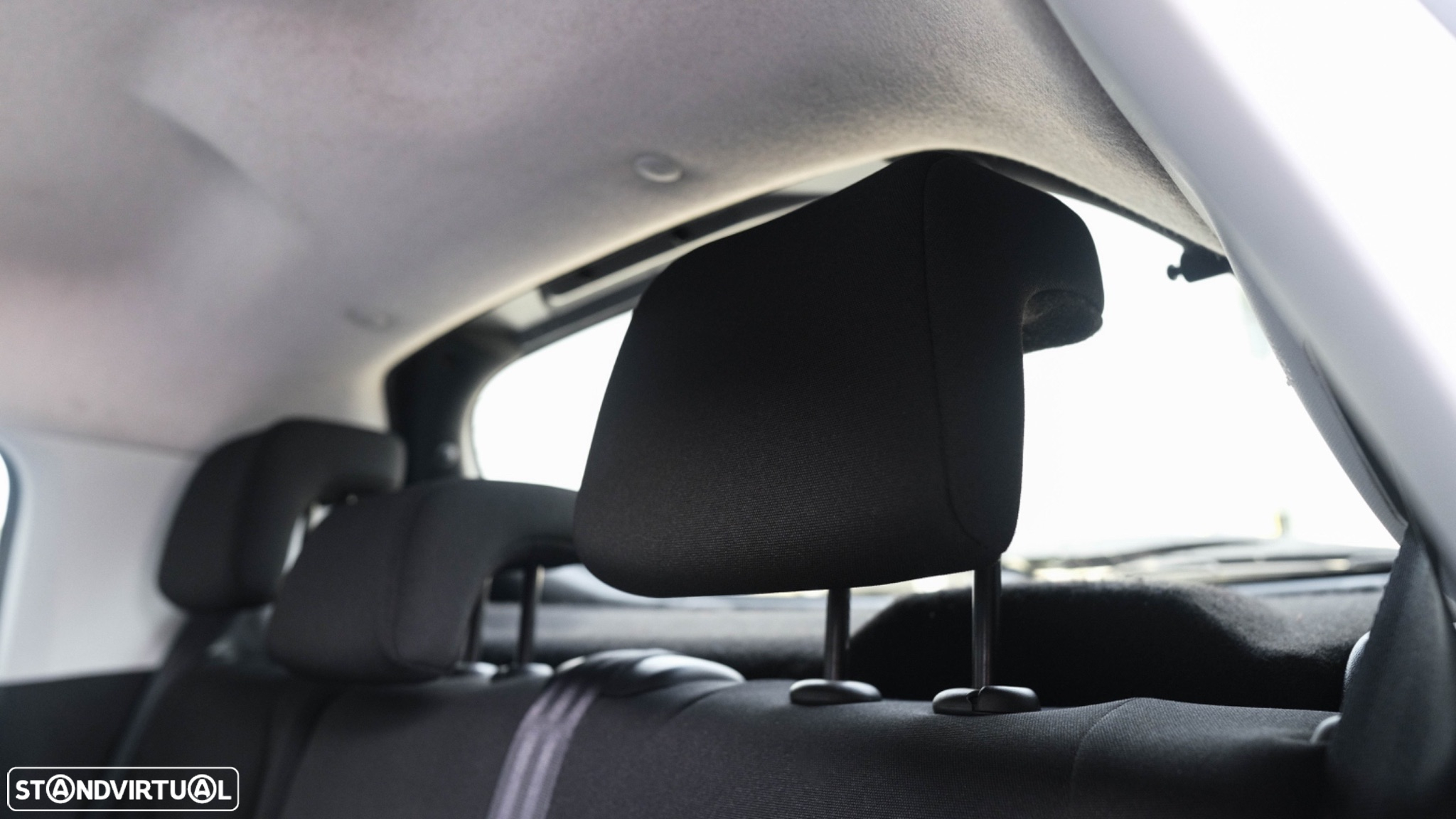 Peugeot 208 1.4 HDi - 10