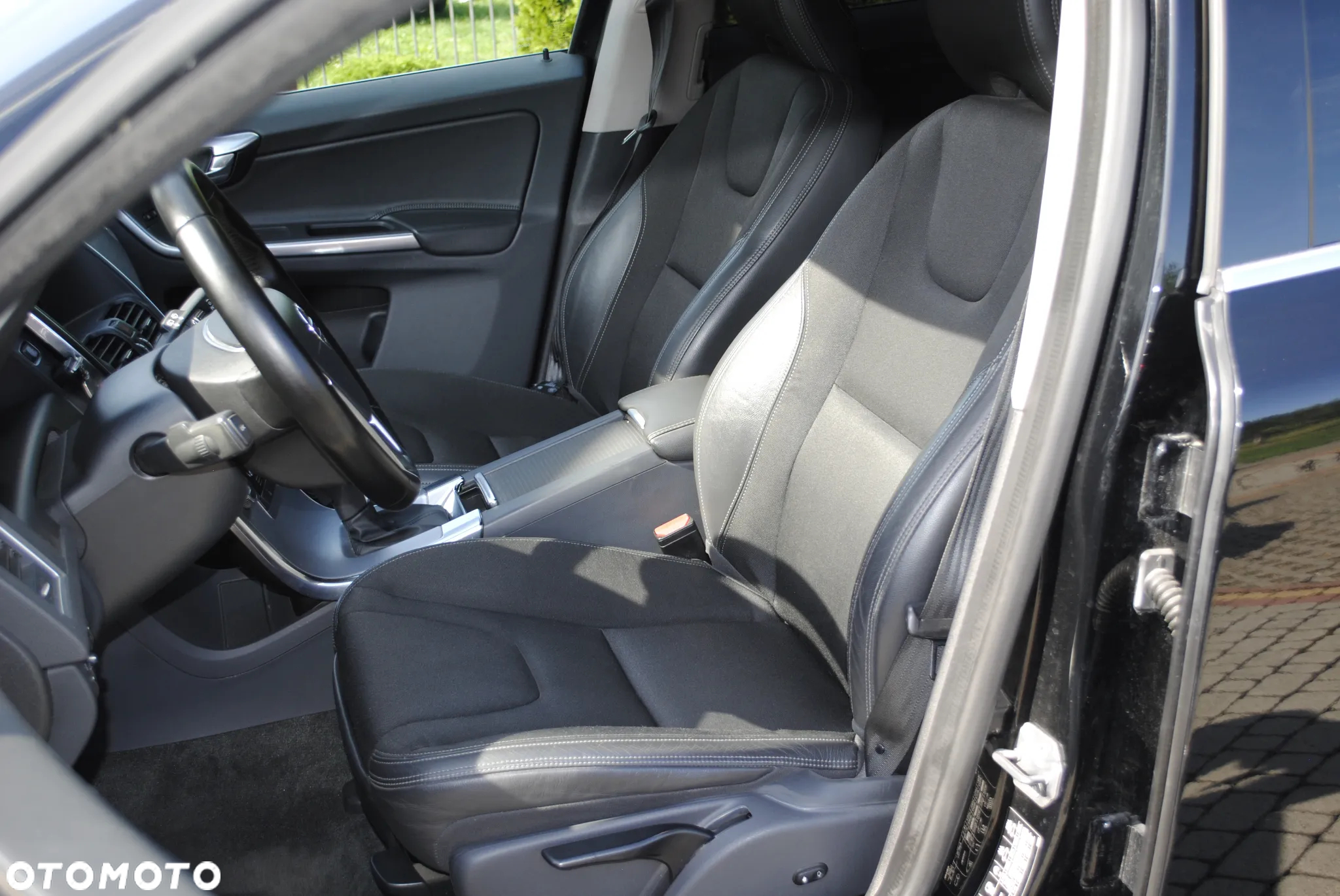 Volvo XC 60 - 16