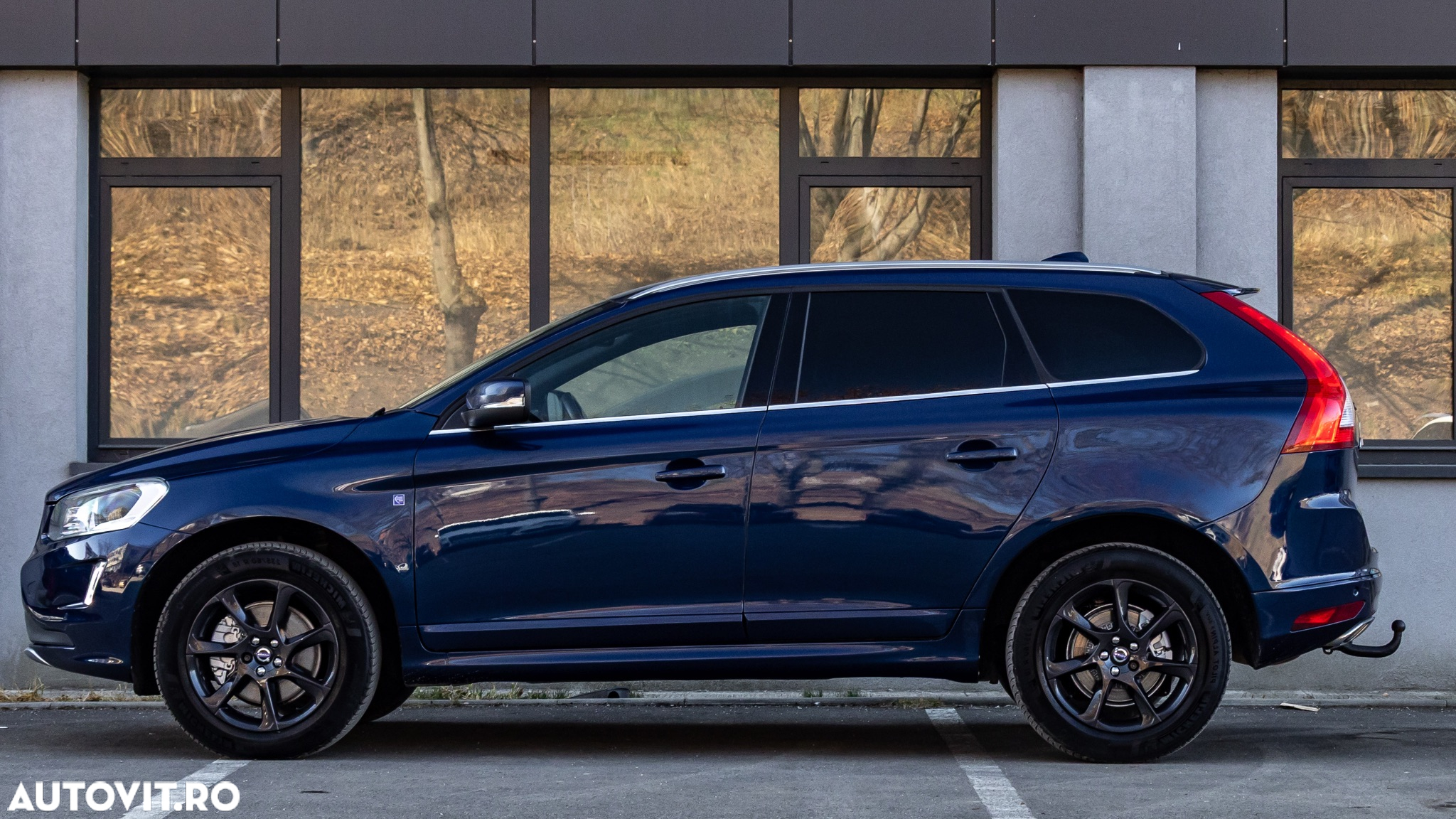 Volvo XC 60 D5 AWD Aut. Summum - 27