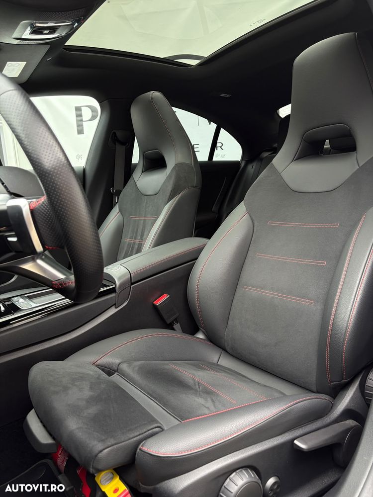Mercedes-Benz CLA 250 4MATIC Coupe - 4