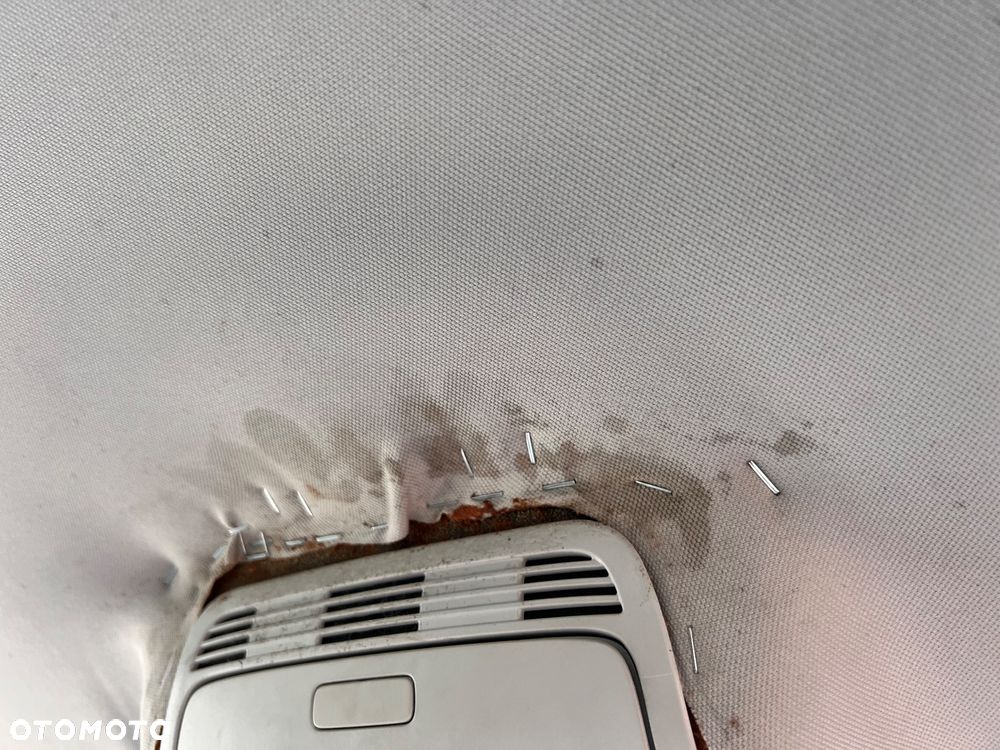 Volkswagen Passat 2.0 TDI DPF Comfortline - 17