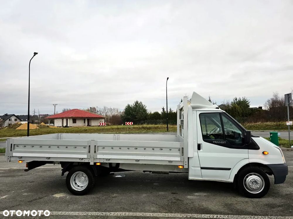 Ford Transit - 40